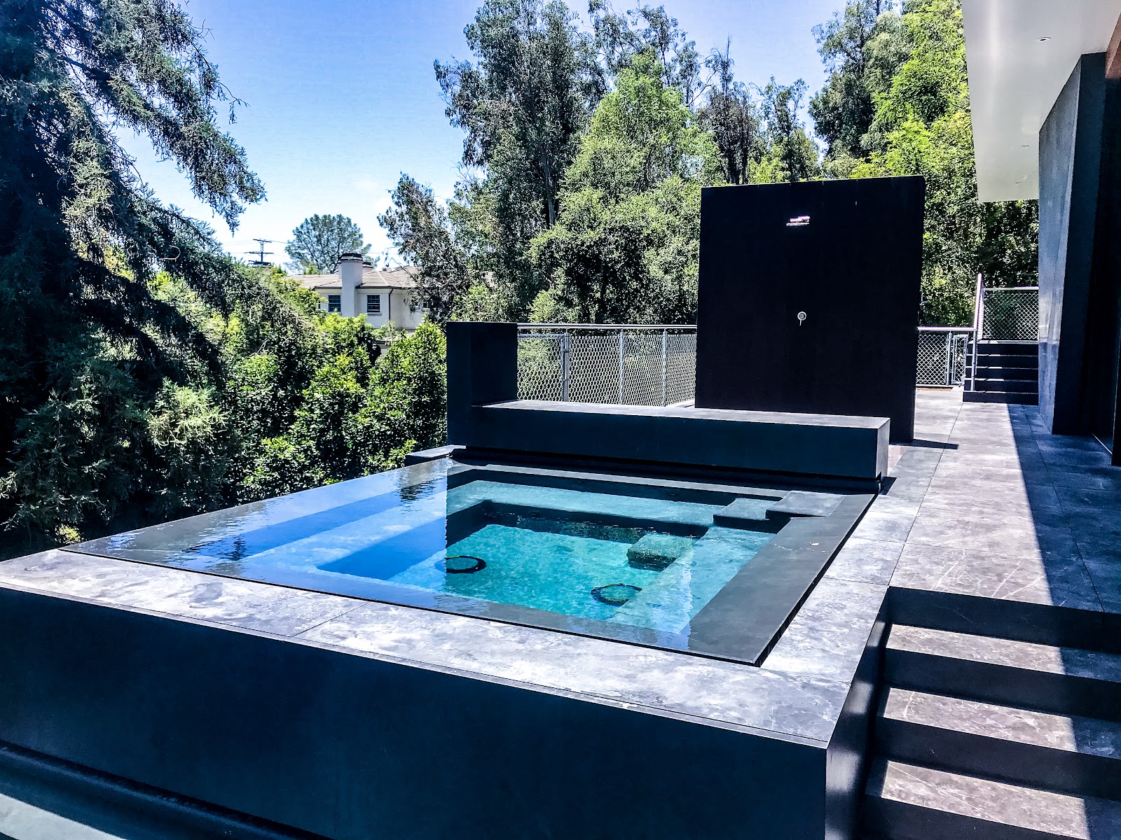 Compact Burbank Backyard Pool